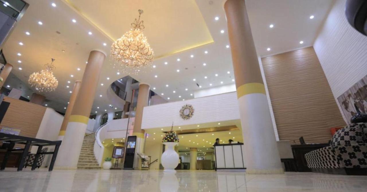 โรงแรมซาโร - มาเรีย แอดดิสอาบาบา ภายนอก รูปภาพ